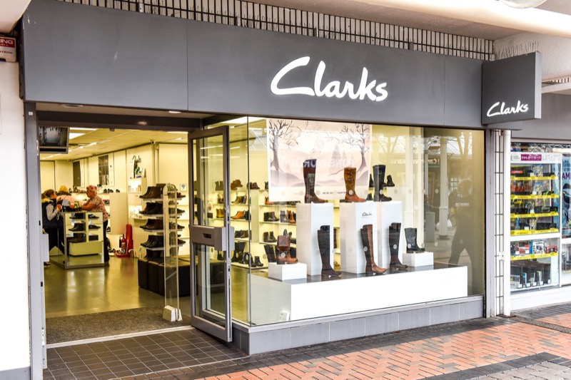 clarks shoe store locations